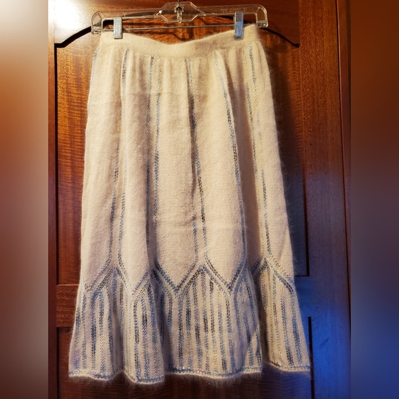 Vintage Jessica Knits hand loomed and crocheted angora Sweater and Skirt, Size S - Picture 5 of 8